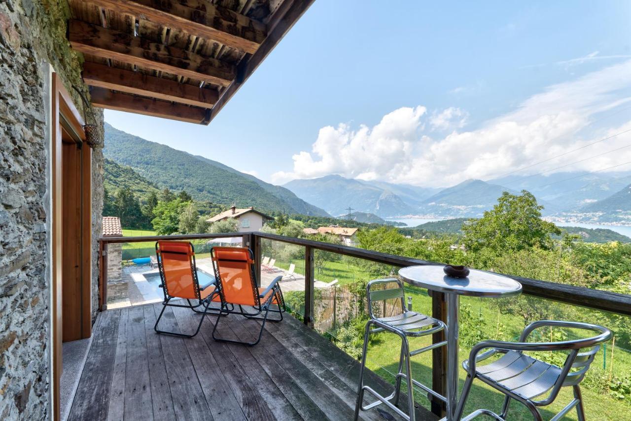 Chalet Con Piscina E Vista Panoramica Colico Luaran gambar
